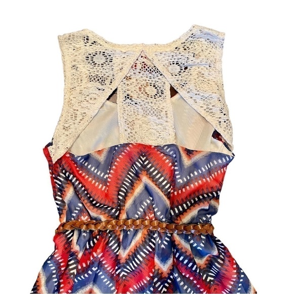 RED CAMEL, NWT, WOMENS CHEVRON PRINT, MINI DRESS WITH BELT. SIZE L - Picture 8 of 11